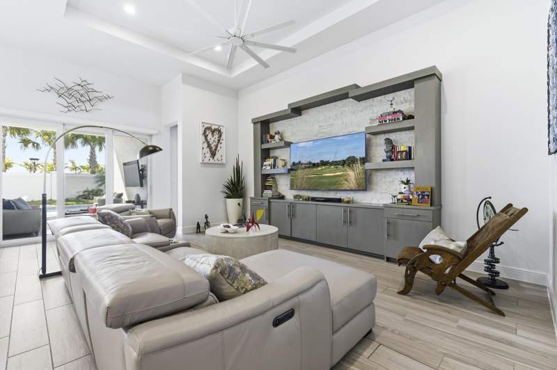 3 bedroom Single Family Residence at 9921 Regency Way, Avenir , Palm Beach Gardens — photo 5