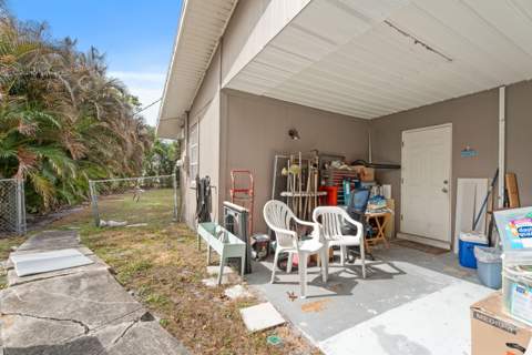 464 SE Asbury Lane, Port St. Lucie FL - photo 17 of 22