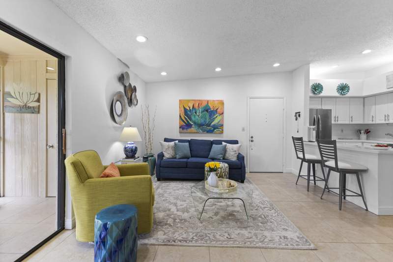 2 bedroom Condominium at 15492 Lakes Of Delray Boulevard #203, Lakes of Delray, Delray Beach — photo 2