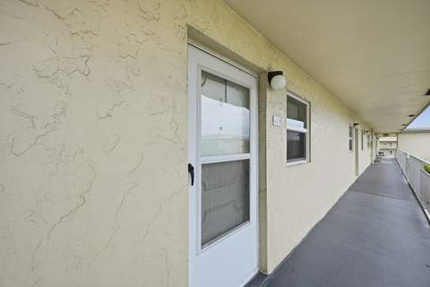 130 NE 26th Avenue #4090, Boynton Beach FL - photo 7 of 46