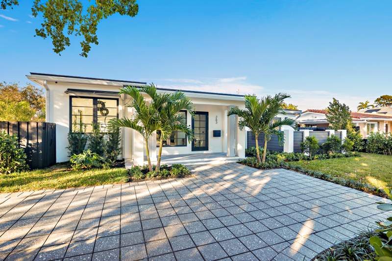 3 bedroom Single Family Residence at 263 Alhambra Place, Alhambra Park Pl In, West Palm Beach — photo 2