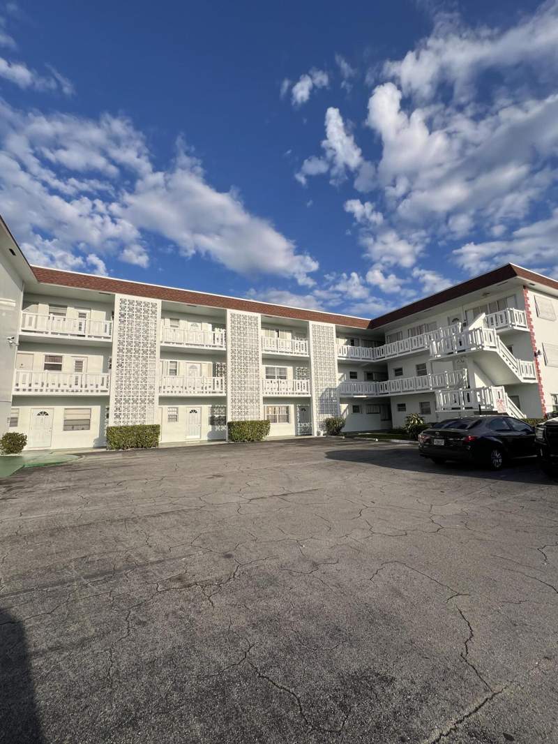 2 bedroom Condominium at 1380 NW 43rd Terrace #208, Park South Five Inc Condo, Lauderhill — photo 3