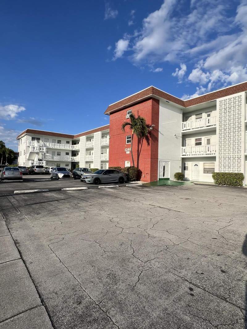 2 bedroom Condominium at 1380 NW 43rd Terrace #208, Park South Five Inc Condo, Lauderhill — photo 4