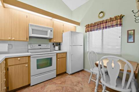 1601 Marina Isle Way #505, Jupiter FL - photo 6 of 24