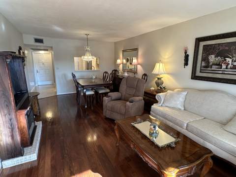 1101 Colony Point Circle #108, Pembroke Pines FL - photo 10 of 38
