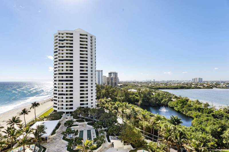 2 bedroom Condominium at 5080 N Ocean Drive #9d, Seawinds Condo, Singer Island — photo 2