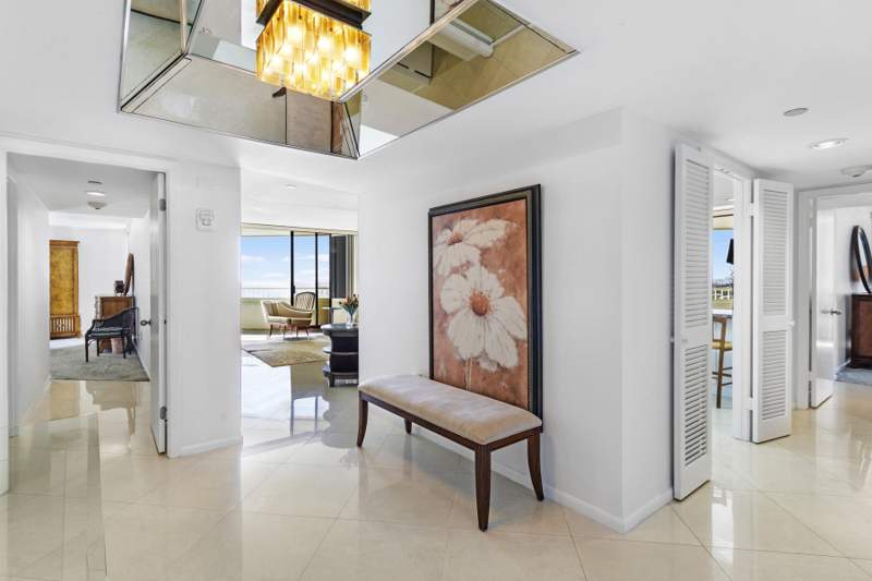 2 bedroom Condominium at 5080 N Ocean Drive #9d, Seawinds Condo, Singer Island — photo 5