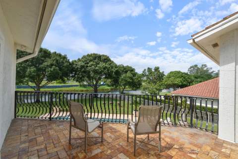 2801 Embassy Drive, West Palm Beach FL - photo 20 of 65