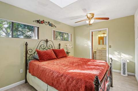 2400 Desoto Drive, Miramar FL - photo 17 of 42