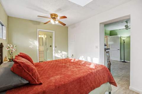 2400 Desoto Drive, Miramar FL - photo 18 of 42