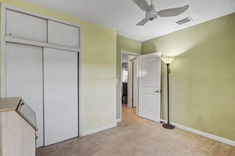 2400 Desoto Drive, Miramar FL - photo 20 of 42