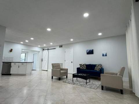 1632 NW 5th Street, Boca Raton FL - photo 10 of 22