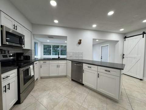 1632 NW 5th Street, Boca Raton FL - photo 6 of 22