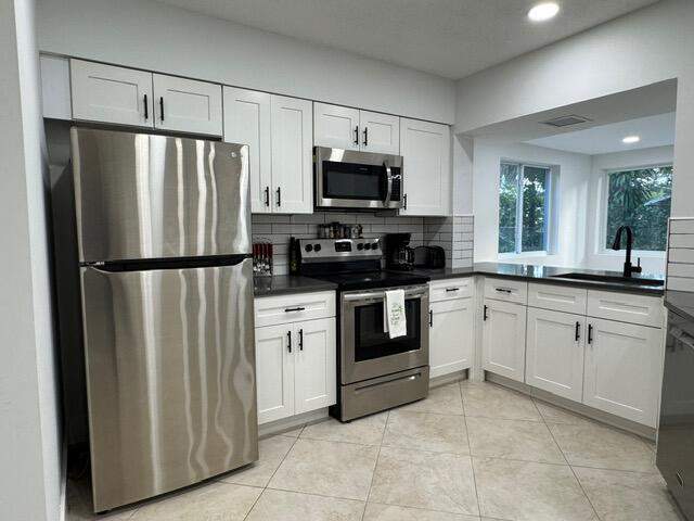 3 bedroom Single Family Residence at 1632 NW 5th Street, Country Club Village Sec B, Boca Raton — photo 5