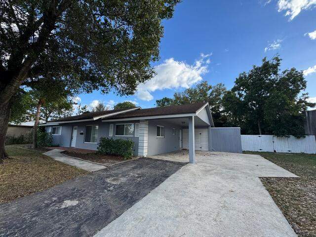 3 bedroom Single Family Residence at 1632 NW 5th Street, Country Club Village Sec B, Boca Raton — photo 3