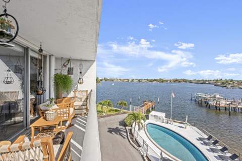 231 E Lantana Road #402, Lantana FL - photo 19 of 36