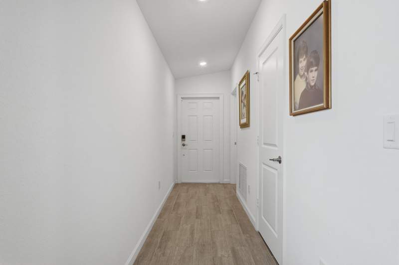 3 bedroom Single Family Residence at 6381 NW Leafmore Lane, Ltc Ranch West Phase 1, Port St. Lucie — photo 5