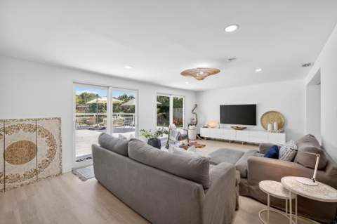 876 NW 6th Avenue, Boca Raton FL - photo 15 of 91