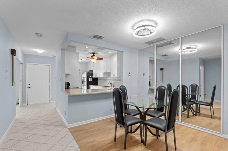 2 bedroom Villa at 8555 Bella Vista Drive #86, Boca Lakes Condo, Boca Raton — photo 5