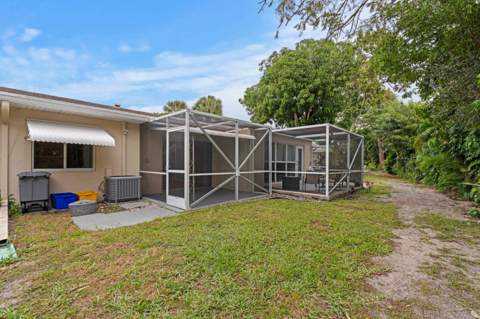 8555 Bella Vista Drive #86, Boca Raton FL - photo 16 of 48