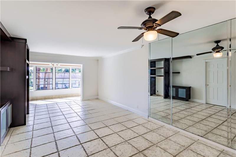 1 bedroom Condominium at 2800 Fiore Way #2060, Lago Del Rey Condo, Delray Beach — photo 4