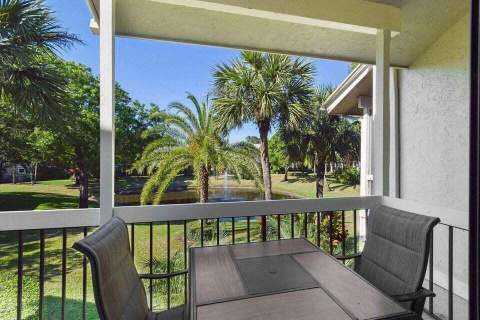 11863 Wimbledon Circle #508, Wellington FL - photo 20 of 21