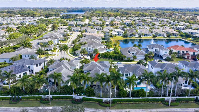 5 bedroom Single Family Residence at 6980 NW 28th Avenue, Royal Palm Polo, Boca Raton — photo 4
