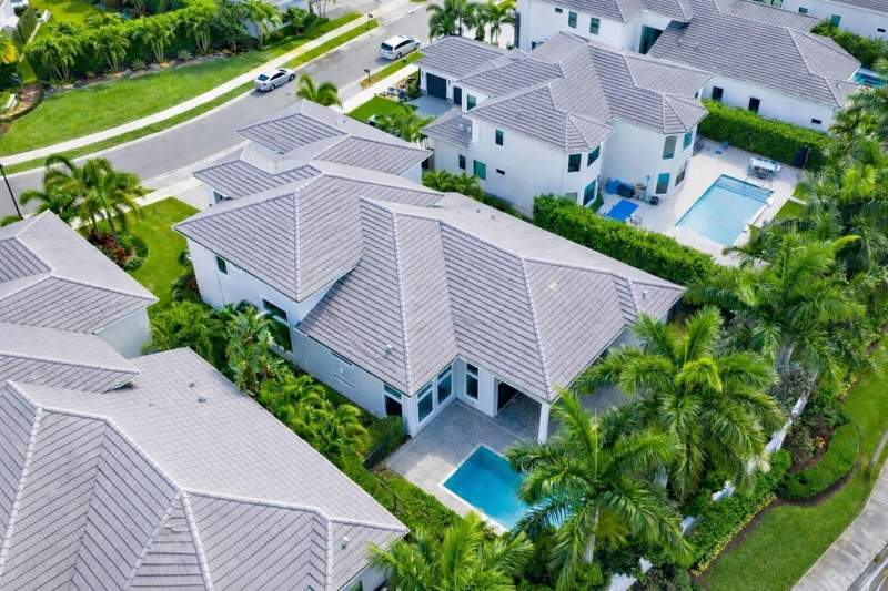 5 bedroom Single Family Residence at 6980 NW 28th Avenue, Royal Palm Polo, Boca Raton — photo 5