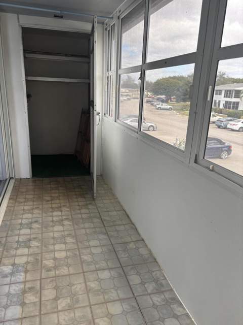 81 Windsor D, West Palm Beach FL - photo 15 of 18