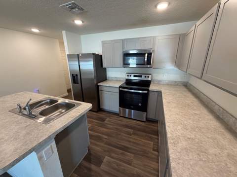 2143 SE Trillo Street, Port St. Lucie FL - photo 16 of 34