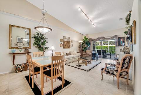 8482 Logia Circle, Boynton Beach FL - photo 24 of 91