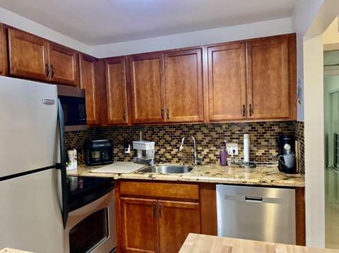 1011 Harwood C #1011, Deerfield Beach FL - photo 8 of 46