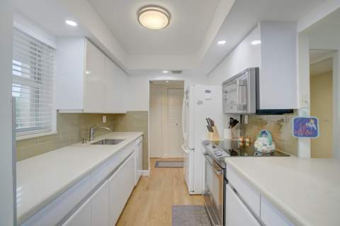 801 S Federal Highway #308, Pompano Beach FL - photo 14 of 61
