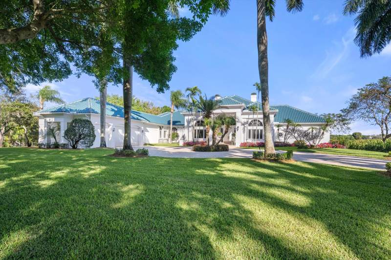 6 bedroom Single Family Residence at 3220 Santa Barbara Drive, Southfields Wellington Country, Wellington — photo 3
