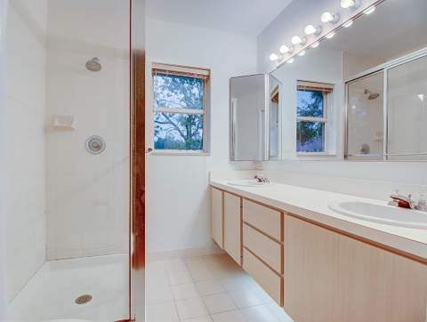 44 Essex Court #B, Royal Palm Beach FL - photo 19 of 37