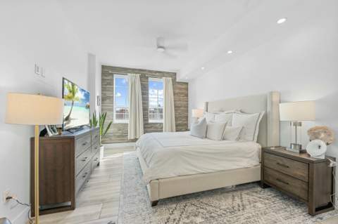 410 Evernia Street #807, West Palm Beach FL - photo 8 of 26