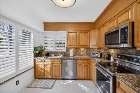 11282 Green Lake Drive #104, Boynton Beach FL - photo 13 of 69