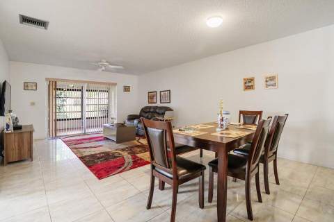 107 Lake Terry Drive, West Palm Beach FL - photo 9 of 18