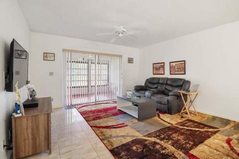 107 Lake Terry Drive, West Palm Beach FL - photo 10 of 18
