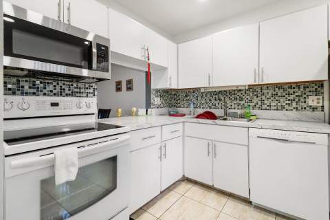 107 Lake Terry Drive, West Palm Beach FL - photo 12 of 18