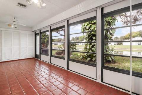 107 Lake Terry Drive, West Palm Beach FL - photo 15 of 18