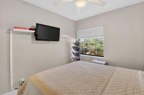 5750 Parkwalk Circle, Boynton Beach FL - photo 19 of 46