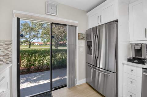 5750 Parkwalk Circle, Boynton Beach FL - photo 12 of 46