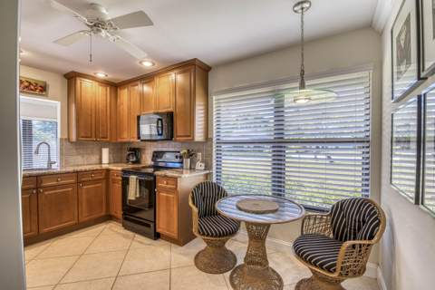 6242 Brandon Street, Palm Beach Gardens FL - photo 15 of 50