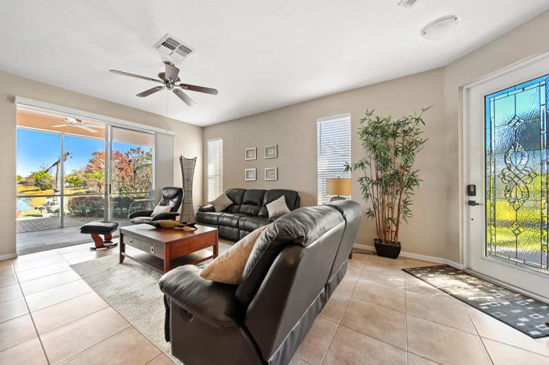3 bedroom Single Family Residence at 9893 SW Eastbrook Circle, Tradition Plat No 18, Port St. Lucie — photo 3