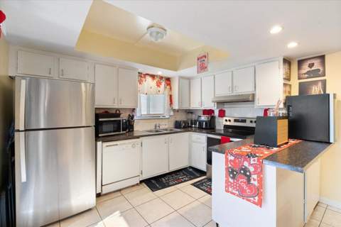 2966 Kirk Road, Lake Worth FL - photo 10 of 28