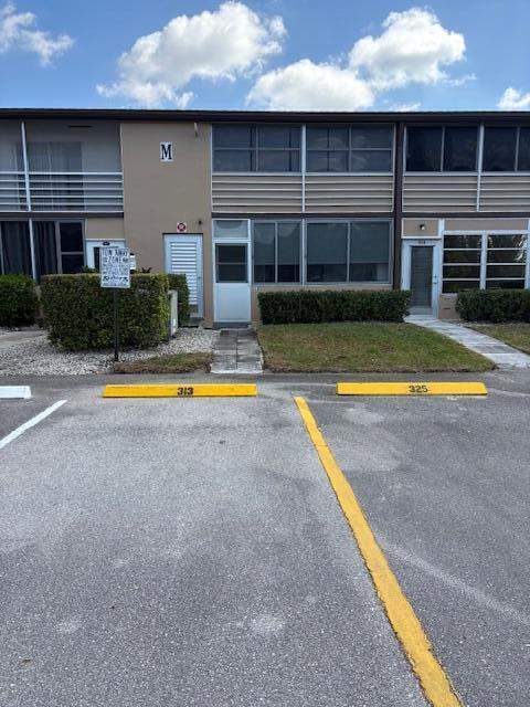 313 Andover #M, West Palm Beach FL - photo 20 of 25