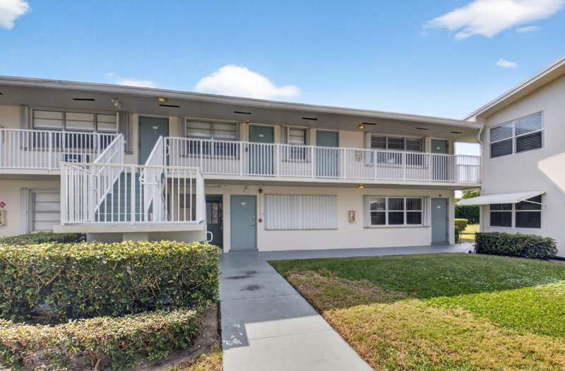 1 bedroom Condominium at 480 Horizon #205, Sterling Village, Boynton Beach — photo 5