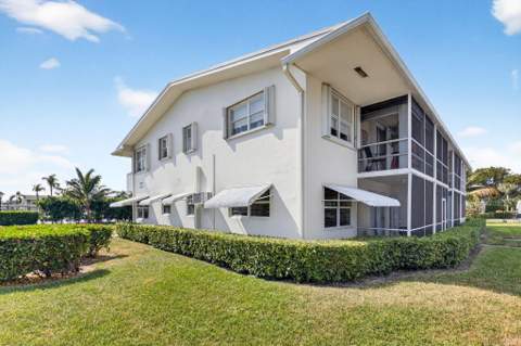 480 Horizon #205, Boynton Beach FL - photo 6 of 44
