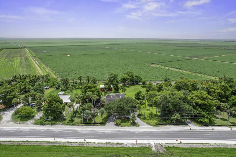 3 bedroom Single Family Residence at 13348 Us Highway 441, Long Beach Colony, Canal Point — photo 4